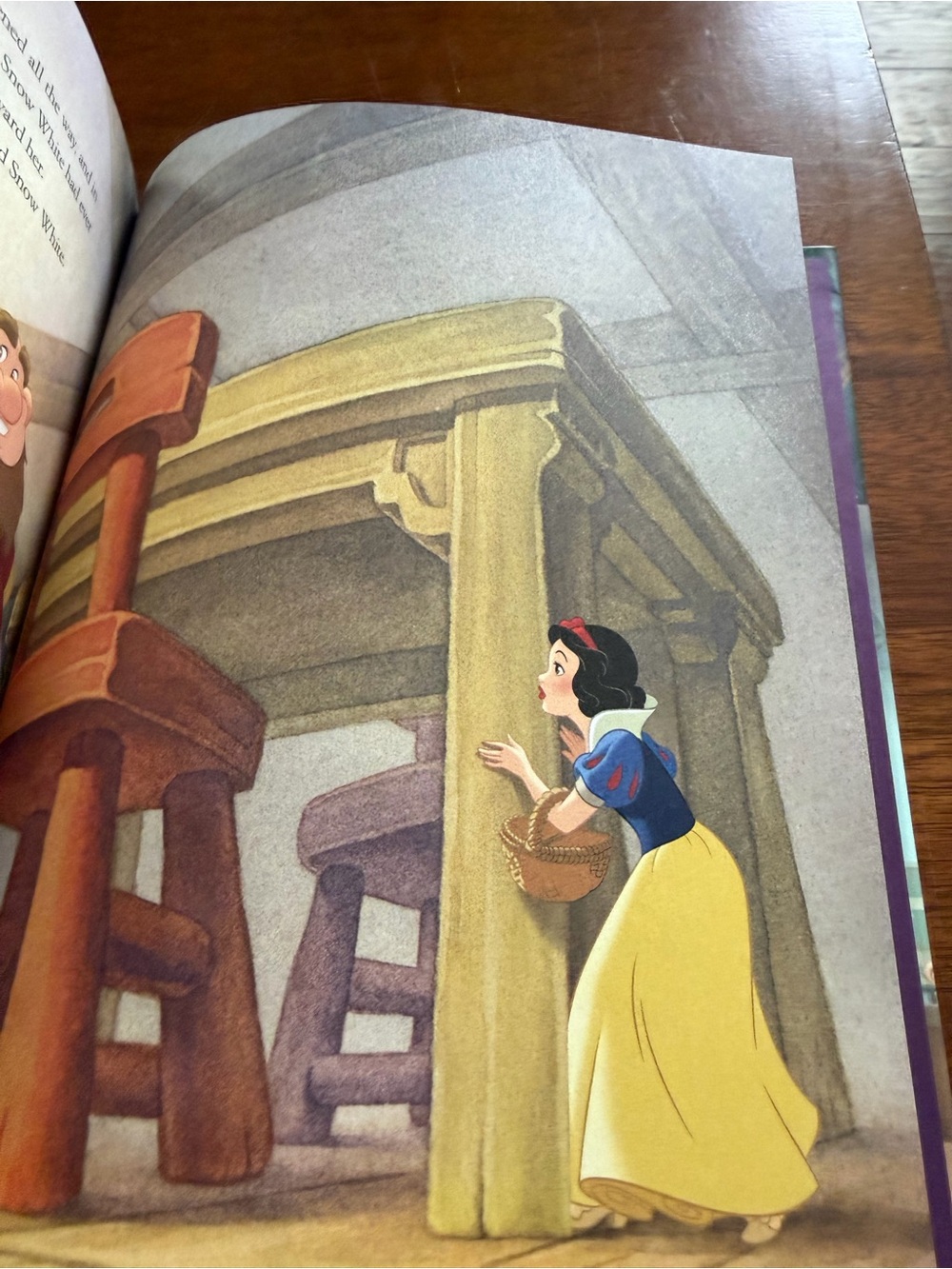 Disney Princess 5 Minute Princess Stories. EUC - Picture 7 of 7